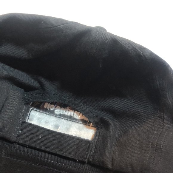 NWOT Running on Coffee & Dry Shampoo Black Baseball Cap Hat #F57 - Picture 2 of 3